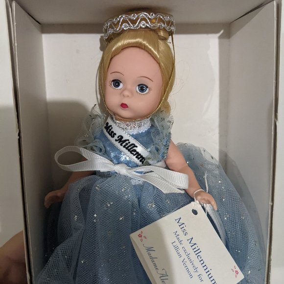 NWT: Madame Alexander Miss Millennium - Picture 1 of 1